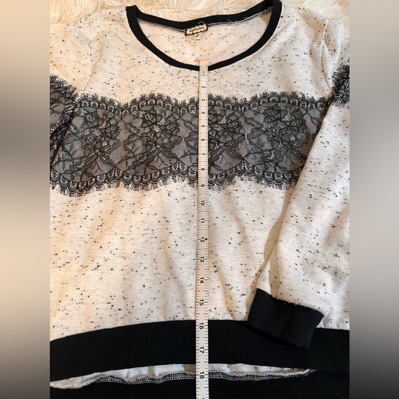 Ladies Eyeshadow Top in White with black splatter & lace Sz x-large - Picture 4 of 10